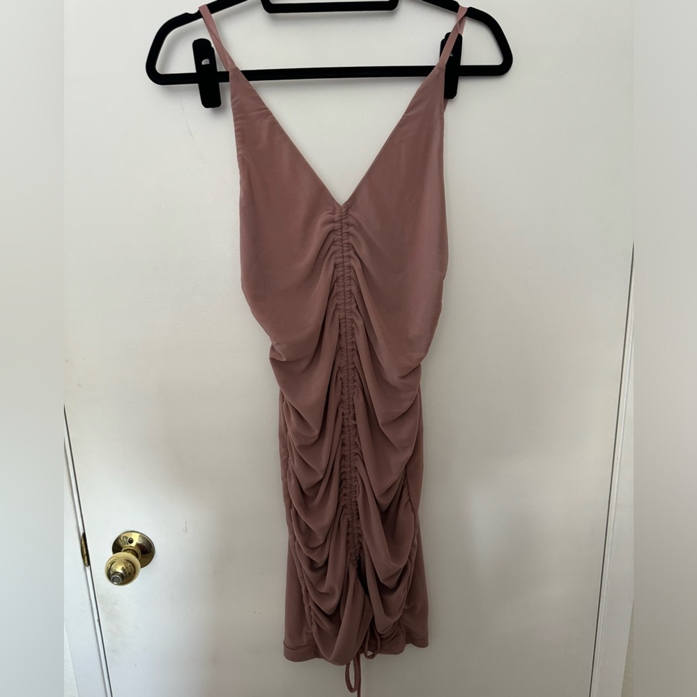 Lavender/Taupe Bozzolo ruched cinch dress
